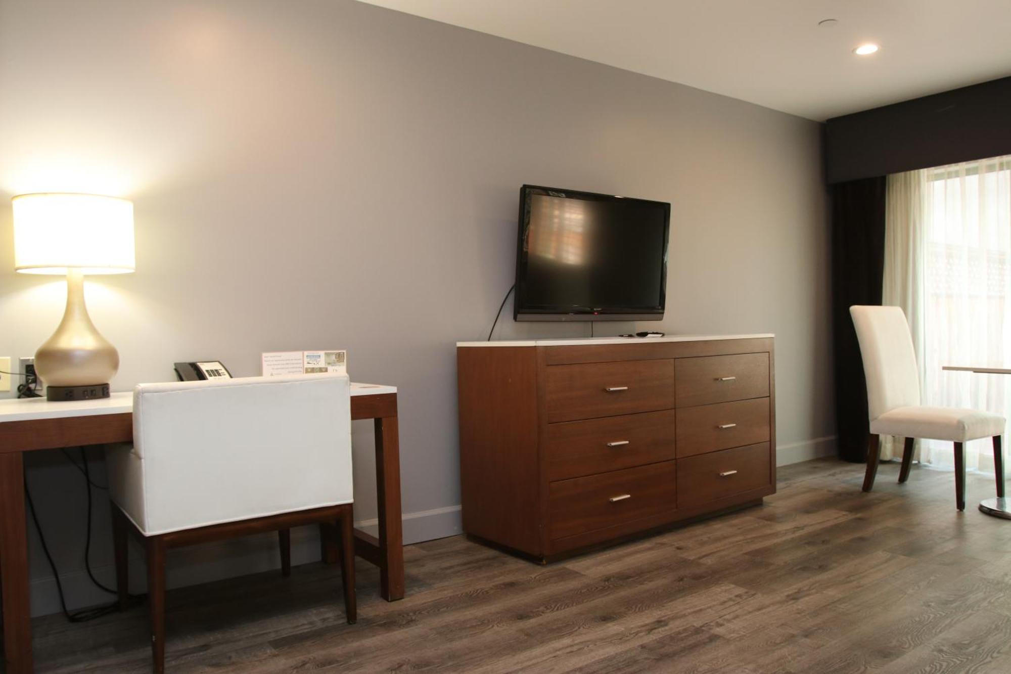 Blvd Hotel And Studios Universal-Hollywood, Ascend Hotel Collection Лос-Анджелес Номер фото