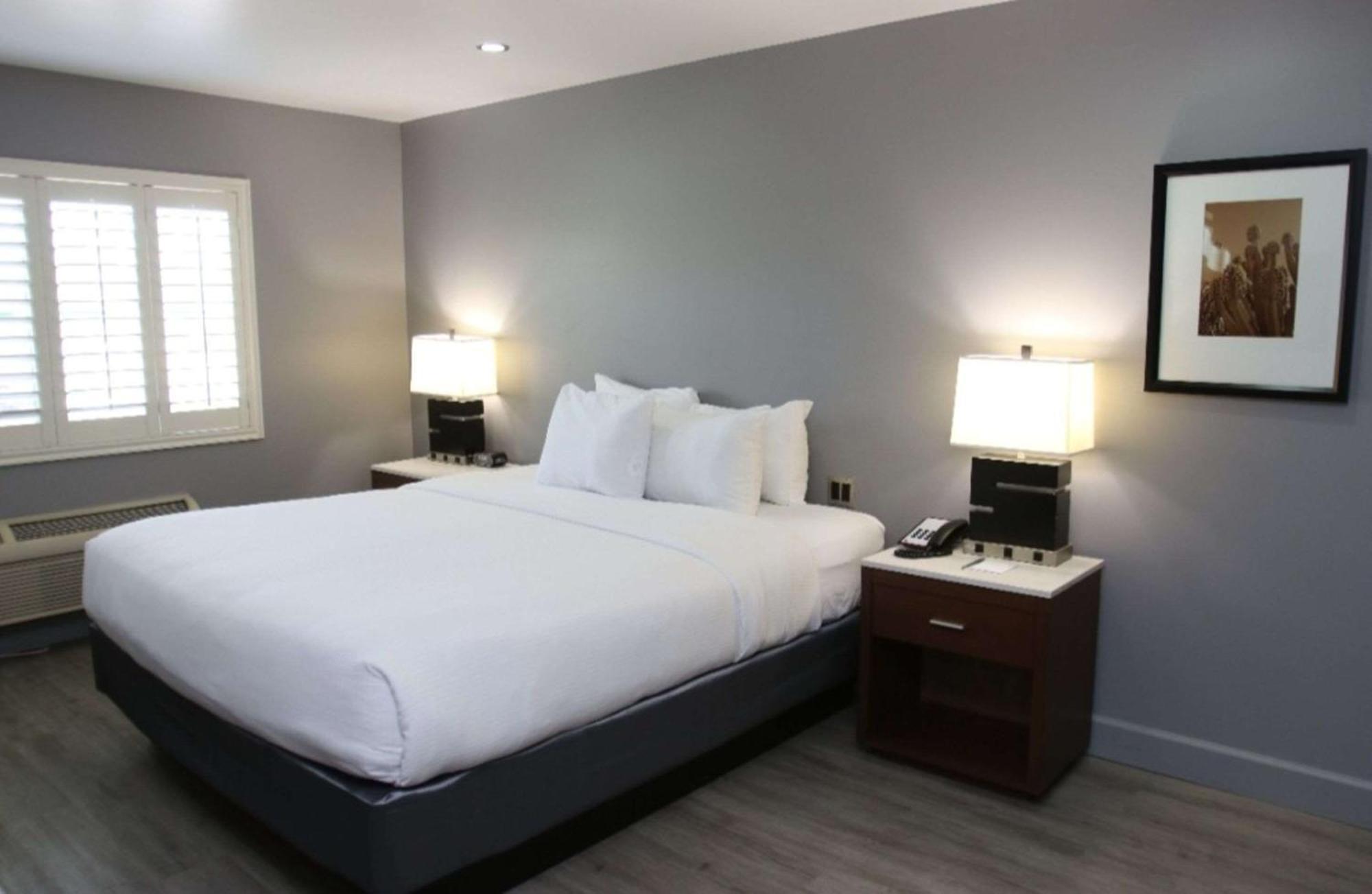 Blvd Hotel And Studios Universal-Hollywood, Ascend Hotel Collection Лос-Анджелес Екстер'єр фото